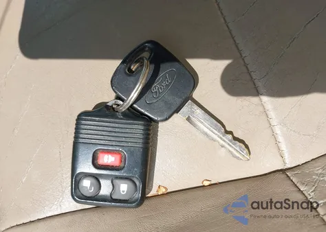 2003 Ford F-150 Lariat/Xl/Xlt z USA, uszkodzony, nr VIN 2FTRX18L93CA97929